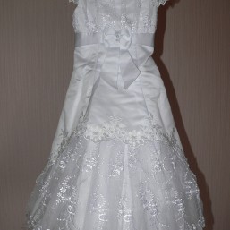 Нарядное платье на шнуровке