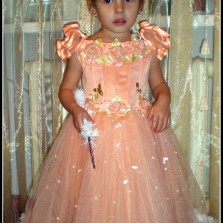 Прокат новогодних платьев