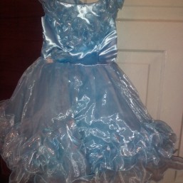  очень красивое платье прокат