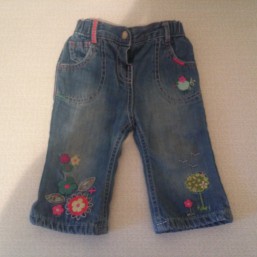 Модные джинсы на маленькую модницу!