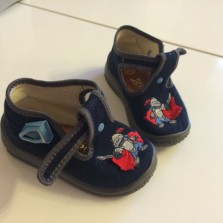 Детские тапочки