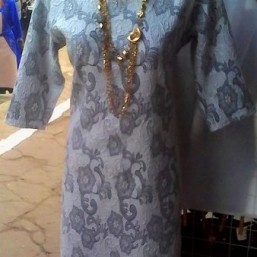 Продам новое платье