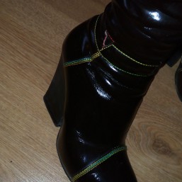 Зимние кожаные сапоги в хорошем состоянии