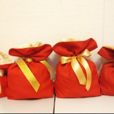 Подарок новогодний