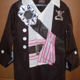 Различные карнавальные костюмы