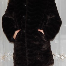 Шуба из искусственного меха (размер 48)