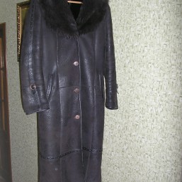 Продаю натуральную дубленку р-р 48