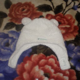 тёплая мягенькая шапочка с ушками