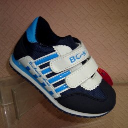 Кроссовки с 21 по 26