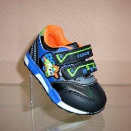 Кроссовки - качественная детская обувь