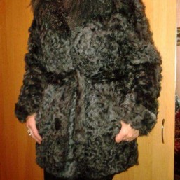 Шуба из натурального меха козлика (полушубок)