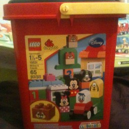 продам новый конструктор лего-ведерко