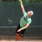 Тренер по большому теннису