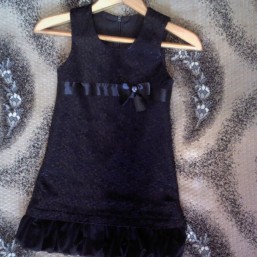 Продам  сарафан для школы