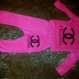 Продам костюмчик шанель