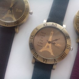 Часы женские с Эйфелевой башней