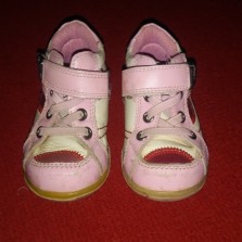 Демисезонные ботиночки