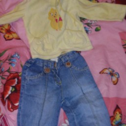 Джинсы фирменные и реглан модный и подарок