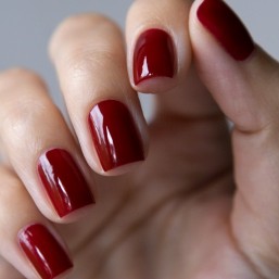 Требуются модели для наращивания ногтей!