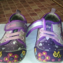 макасины,пинетки,босоножки