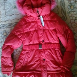 Курточка зимняя новая для девочки на рост 164 пр-во Турция силикон+мех 