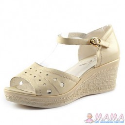 Босоножки летние Nina 