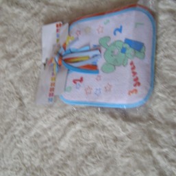 слюнявчики набор 