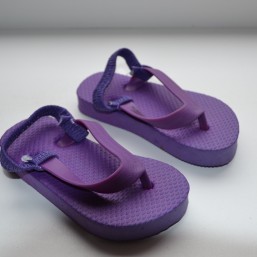 Обувь для двора на девочку до 1,5 лет от 10-30 грн.