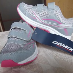 кроссовки demix