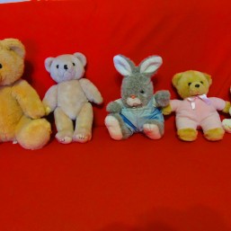Мягкие игрушки, мишки, заец