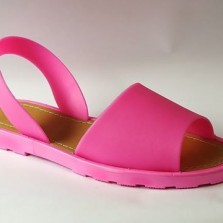 195 грн Яркие шлепки для отдыха и пляжа!!!