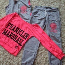 390 грн Спортивный костюм тройка,качество отличное!!!Размер 46 полномерный