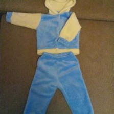 Костюмчик