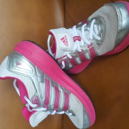 кроссовки 2 пары