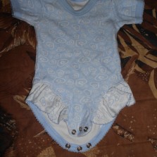 2 бодика и 1 песочник