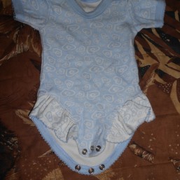 2 бодика и 1 песочник