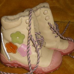 детские сапожки 20р. кожаные на овчинке