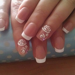 Наращивание ресничек, ногтей, педикюр, гель-лак.