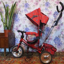 Велосипед с родительской ручкой