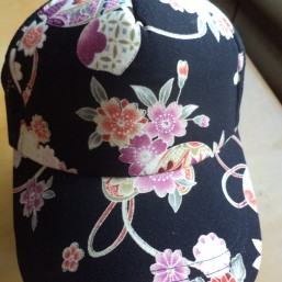 бейсболка с сеткой тракер -цветы