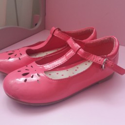 Туфельки для девочки