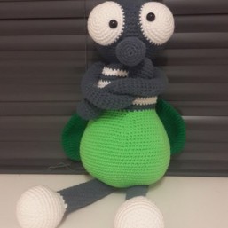 Игрушки ( ручная работа)