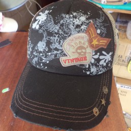 бейсболка с сеткой -тракер  МАКСВЕЛЛ -черный