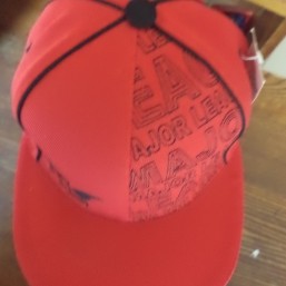 круглая кепка    МАКСВЕЛЛ  -красная