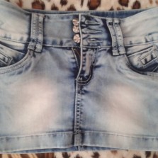 Продам джинсовую юбку,в хорошем состоянии