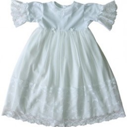 Нарядное кружевное платье для крещения и других торжественных событий