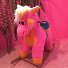 Лошадка качалка