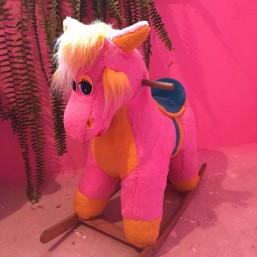 Лошадка качалка