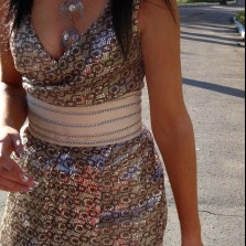 Яркое очень красивое платье. Торг