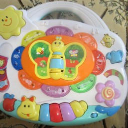 Игрушка для умелых рук